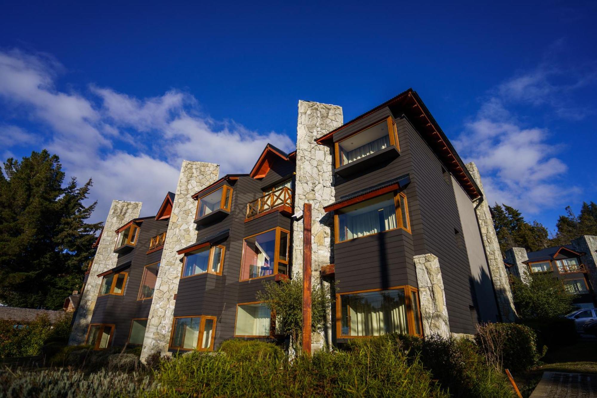 Los Robles Apart & Spa San Carlos de Bariloche Exterior foto